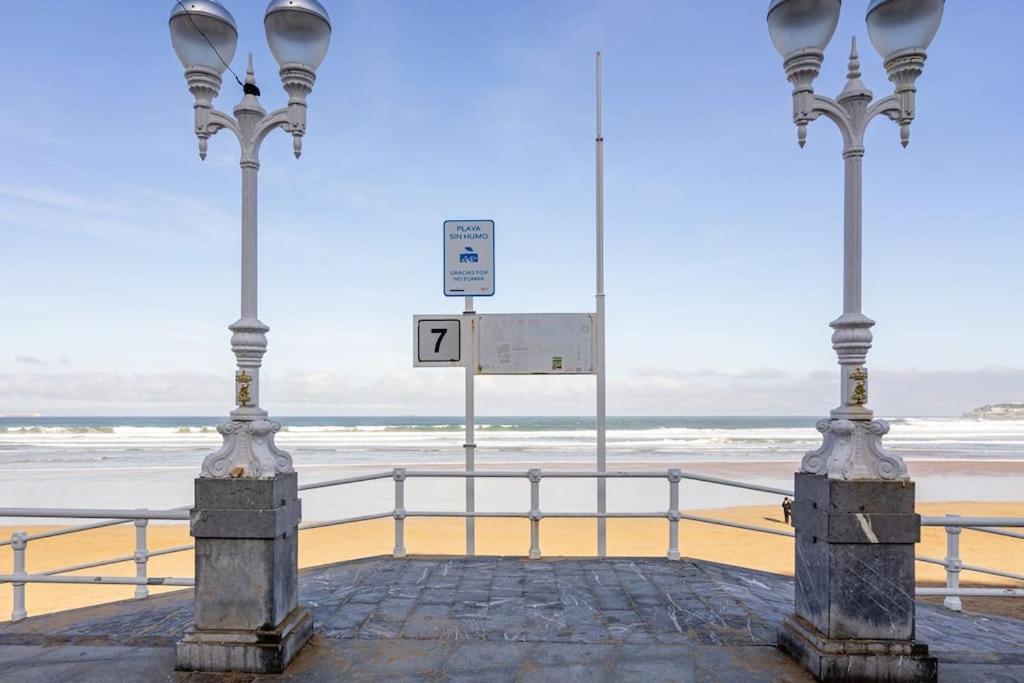 Escalera 7 * Gijon